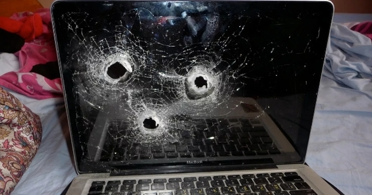 У Луна Стар во время секс-стрима сломался ноутбук