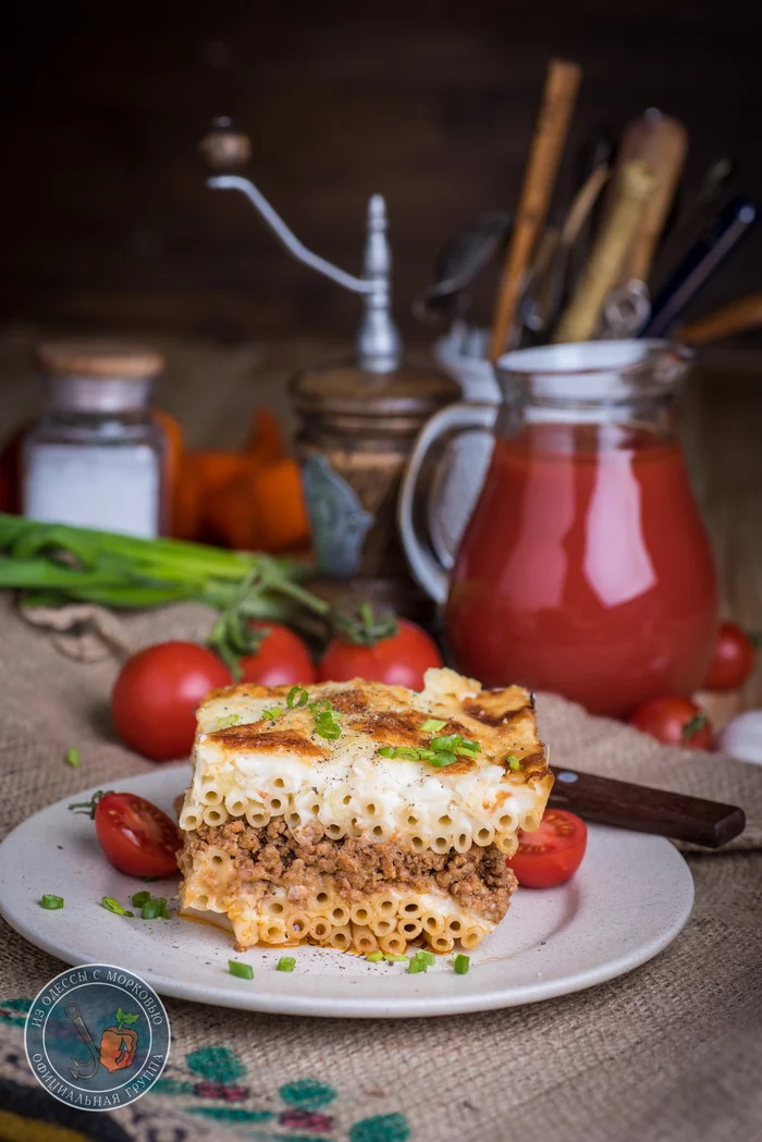 Пастицио. Греческая макаронная запеканка с мясом блюда из фарша,кухни мира