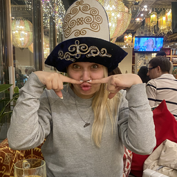 Crownatanya