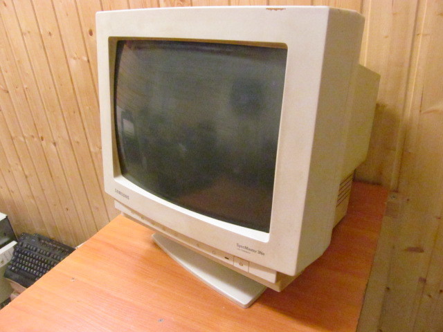 Samsung Syncmaster 3ne – Telegraph