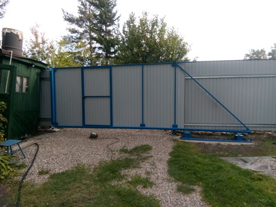 1589781490144561580 какие сваи лучше для откатных ворот