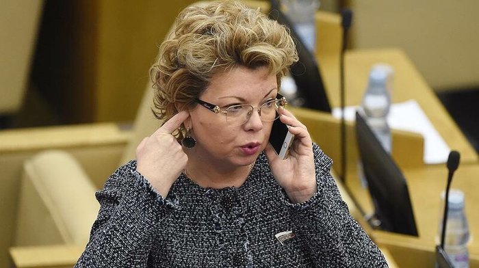 Пенсионерам надо не ныть, а искать себе нормальную работу Депутаты, Ямпольская, Политика, Пенсия