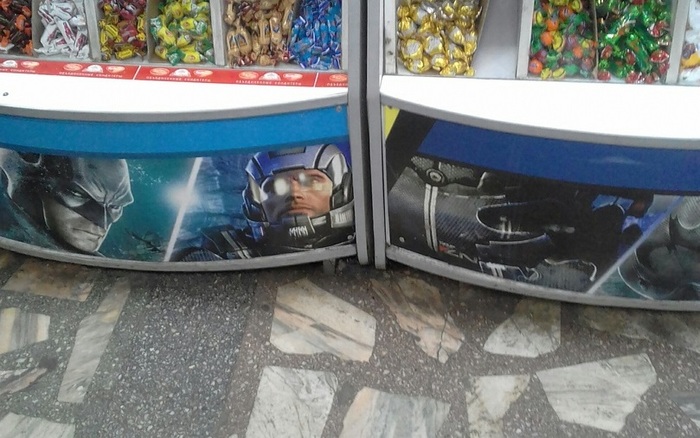 I'm Commander Shepard, and this is my favourite store on the Citad...Krasnoyarsk