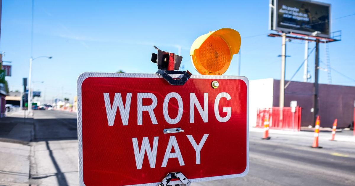 Mistakes experience png. Человечки customer focus on. Experience mistakes. Quotes about life experience. Quotes about experience.