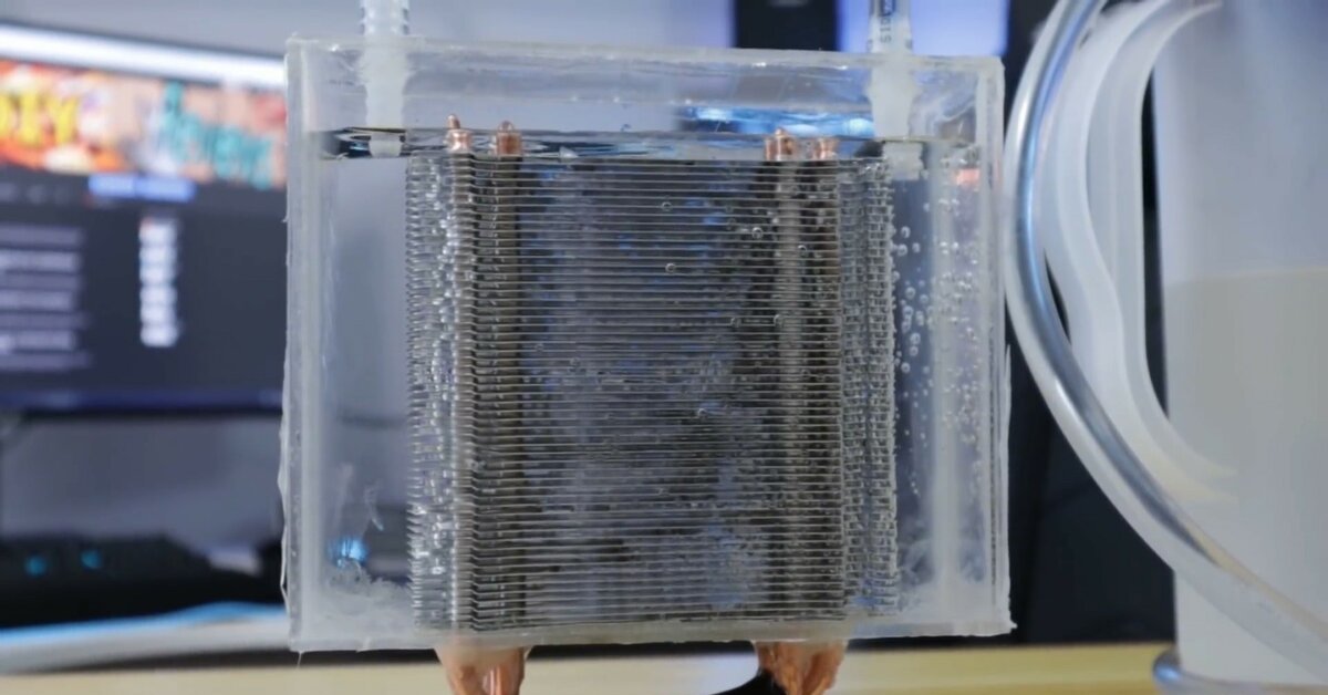 Охлаждение 10 минут. Алюминиевый блок водяного охлаждения для процессора. Турбинное охлаждение ПК. Радиатор системы охлаждения компьютера. Радиатор водяного охлаждения процессора.