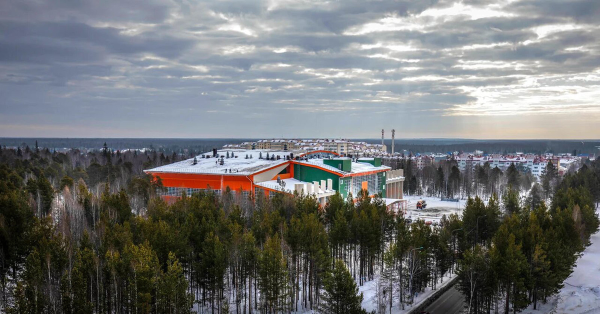 Югорск. Югорск Ханты-Мансийский автономный округ. Югорск (Ханты-Мансийский автономный округ - Югра). Центр Югорского спорта Югорск. Югорск 2 Югра.