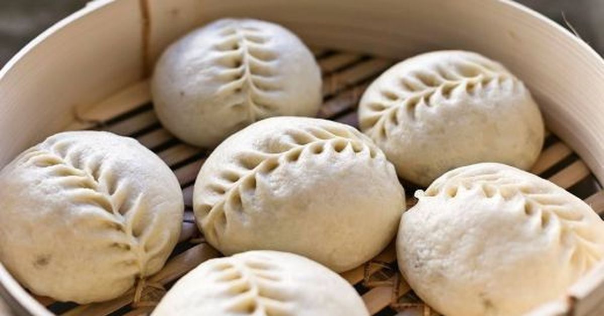 Пигоди корейские пирожки на пару. Корейский пирожок пянсе. Корейские белые пирожки. Тесто для пянсе. Пянсе.