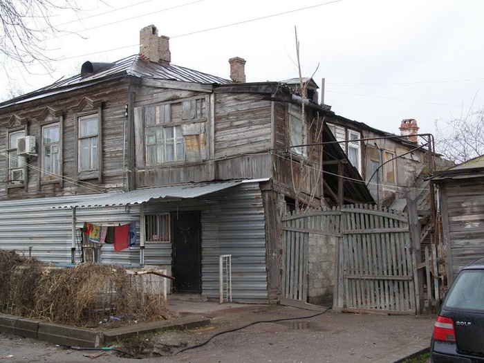 Министерство культуры рассмотрит возможность сбора пожертвований на восстановление сгоревшего собора Нотр-Дам в Париже.