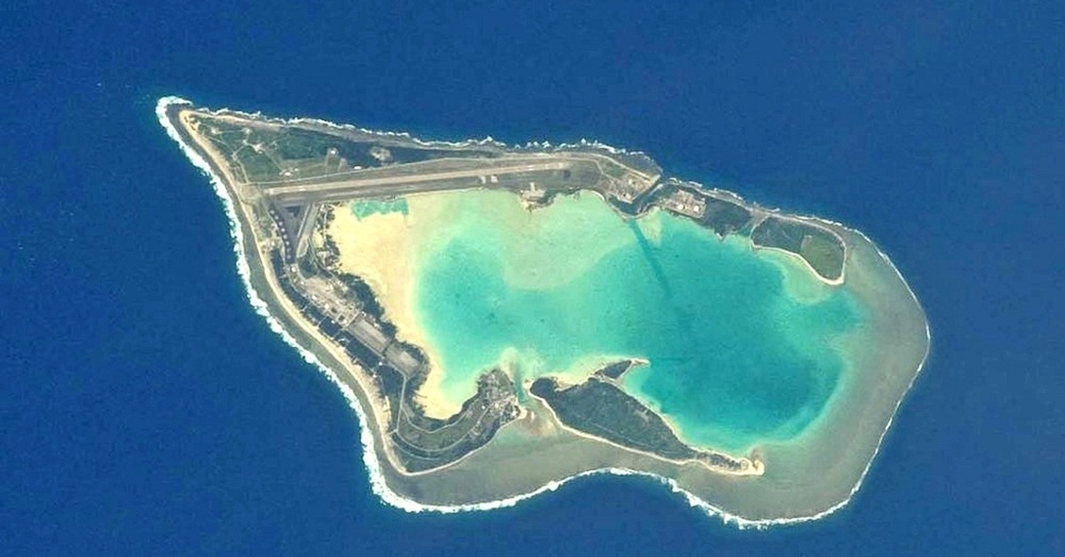 Wake island. Атолл Уэйк. Остров Уэйк. Атолл Уэйк на карте. Остров Уэйк в тихом океане.