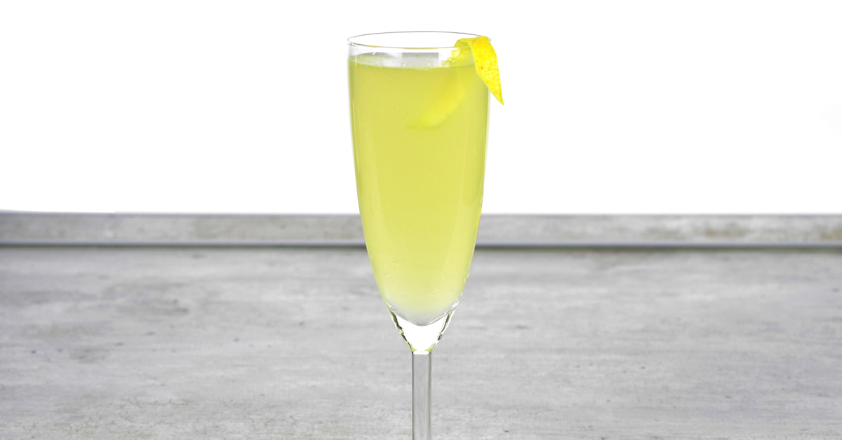 Френч 75 коктейль рецепт. French 75 Cocktail. French 75 коктейль. Френч 75 коктейль iba. Коктейль абсент с шампанским.