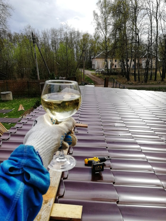Ну, с новой крышей... | Пикабу