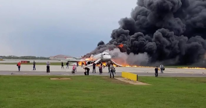 Надеюсь это того стоило...спасение всех этих сумок и чемоданов