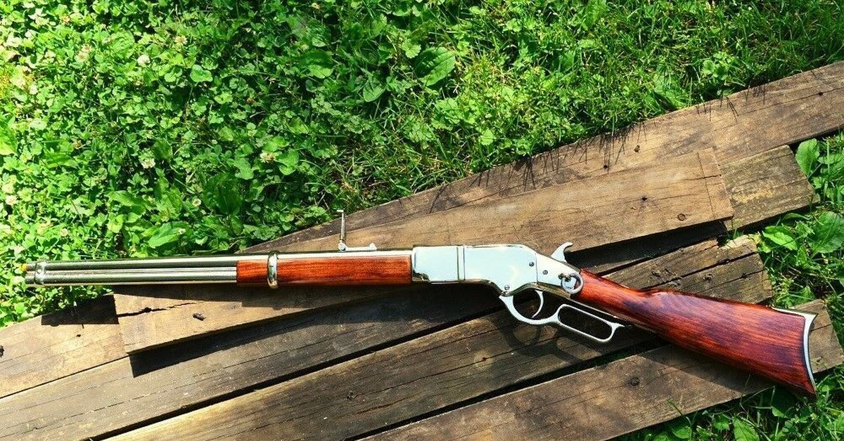 Что такое ружье. Winchester m1866. Винчестер винтовка. Винчестер ружье 1866. Винчестер 1866 45-70.