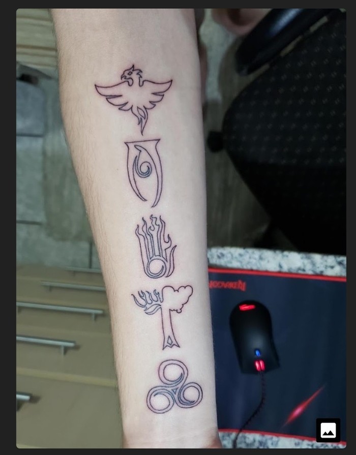 Лучшие моды на татуировки и боевые раскраски для Skyrim