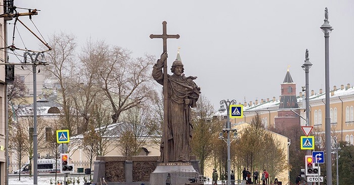 Фото Князю Владимиру В Москве