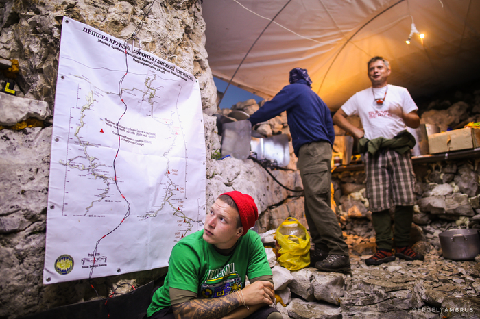 А не знаю я, как назвать этот сумбур