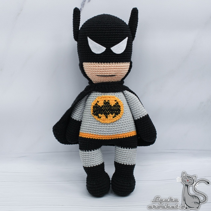 Бэтмен крючком