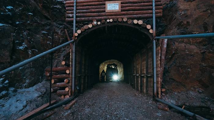Серебряные пещеры: как добывают серебро в условиях Крайнего Севера Север, Крайний север, Серебро, Добыча, Добыча серебра, Длиннопост Серебряные пещеры: как добывают серебро в условиях Крайнего Севера Север, Крайний север, Серебро, Добыча, Добыча серебра, Длиннопост