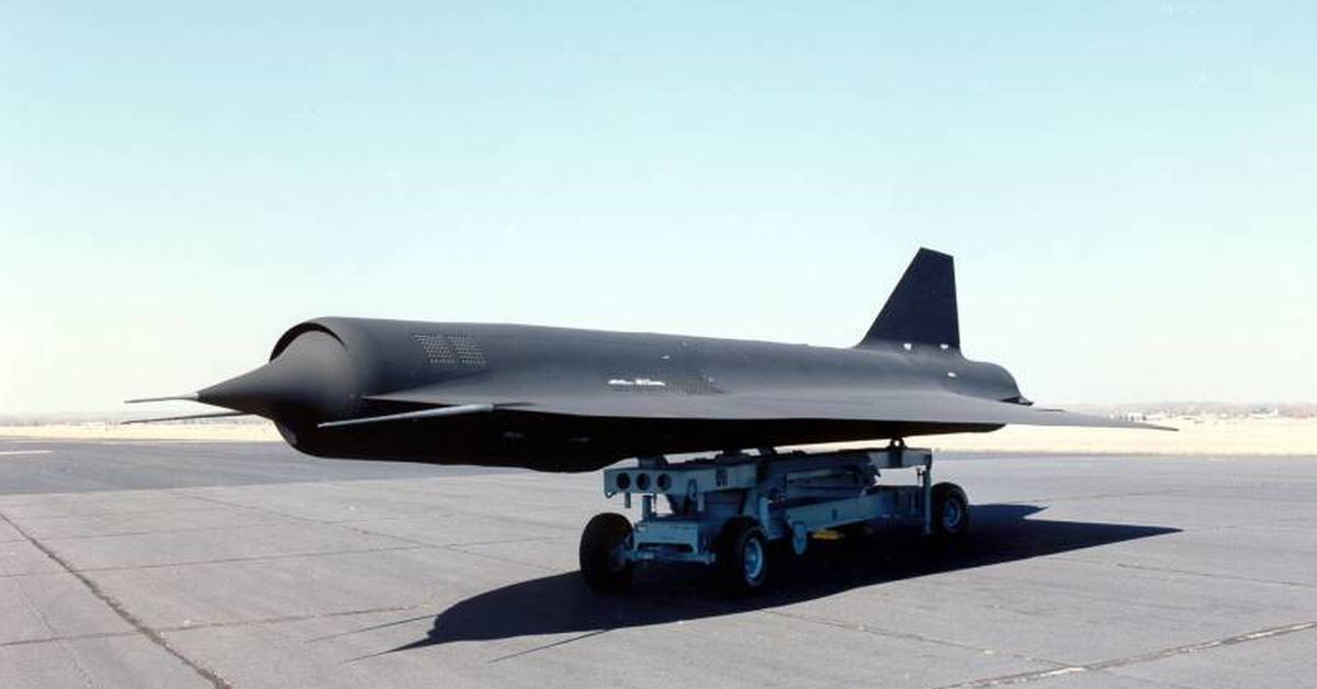 Lockheed sr 72. D-21 Локхид. SR 71 беспилотник. Американский беспилотник d21. БПЛА D-21.