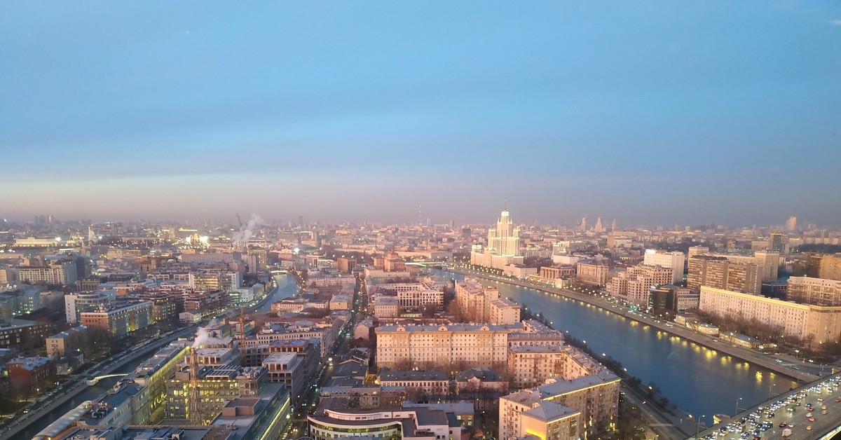 Москва город холмов. Красные холмы Таганская. Красные холмы Москва панорама. Вид с 29 этажа Москва. Таганский район Москвы.