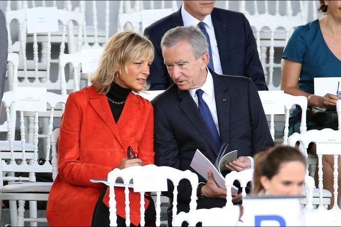 Дорогой, я хочу что-то из Tiffany на новый год, но не могу определиться.