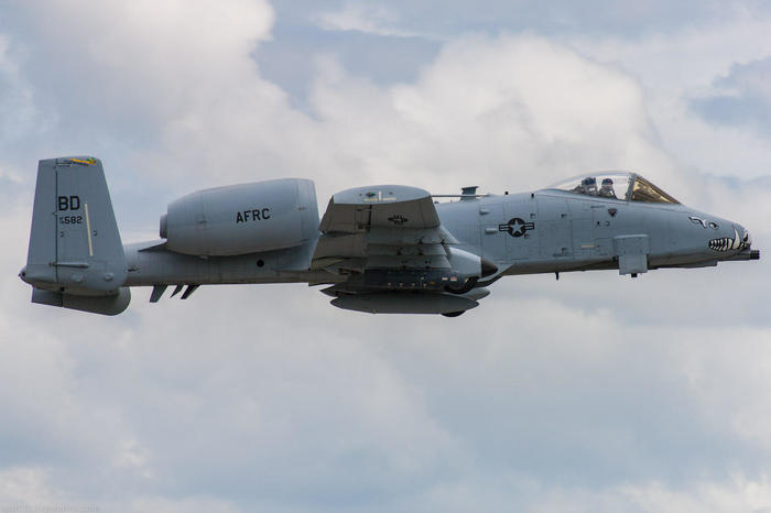 Fairchild Republic A-10 Thunderbolt II      , A-10, 