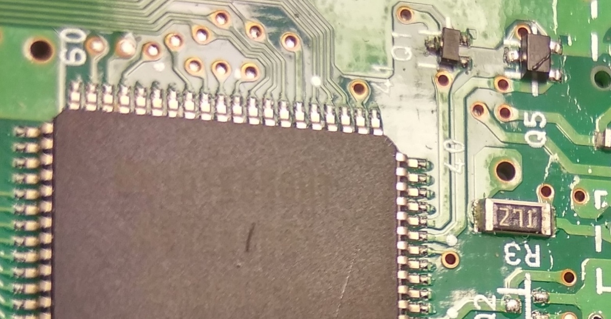 Что это за микросхема? И ради интереса, может кто знает, что это за ...