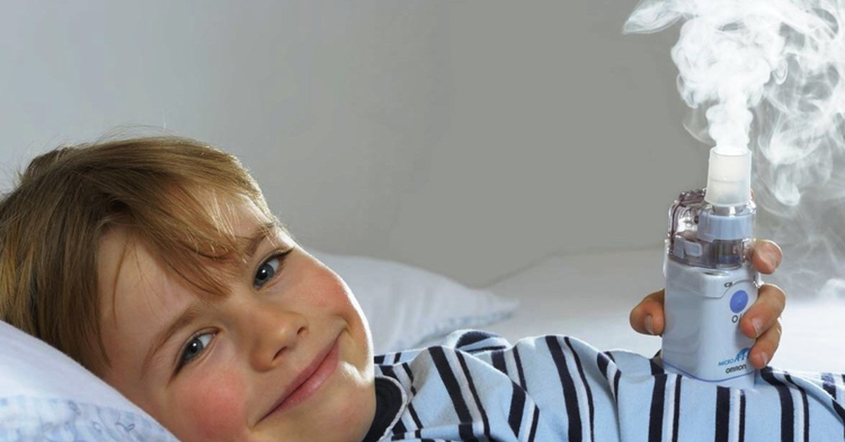 Можно ли делать ингаляции во сне ребенку. Ингалятор. Оксигенотерапия небулайзер. Астма. Можно ли делать ингаляции во сне ребенку.