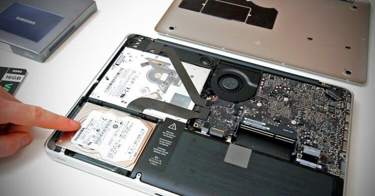 Можно ли поменять ноутбук. MACBOOK Pro 2012 HDD. A1278 MACBOOK Pro Retina апгрейд. MACBOOK Pro 15 2010 жесткий диск. MACBOOK Pro SSD Replacement.