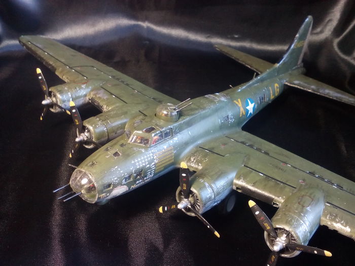 Бомбовоз-ветеран. Boeing B-17E Flying Fortress Стендовый моделизм, Авиамоделизм, Сборная модель, Вторая мировая война, Бомбардировщик, Летающая крепость, Длиннопост