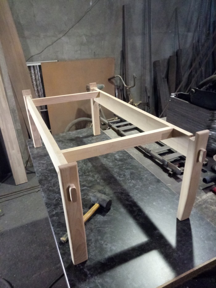 Столик с секретом Журнальный столик, Работа с деревом, Тайник, Сюрприз, Столярка, Видео, Длиннопост