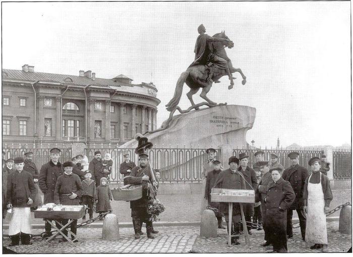 Торговля вразнос в Петербурге Санкт-Петербург, История, Торговля, 1902