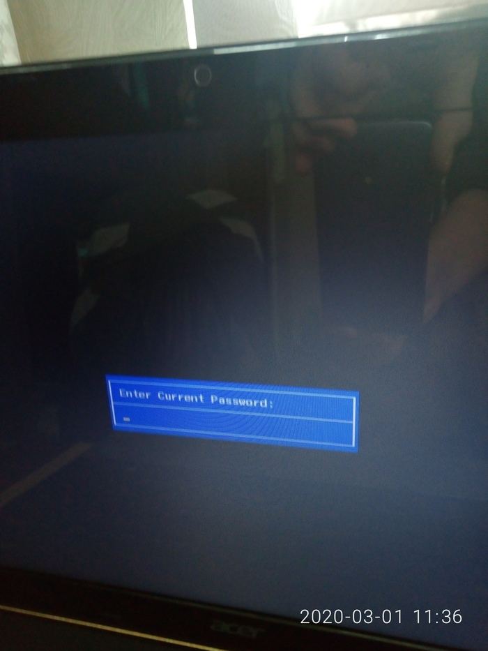 Boot   Acer aspire E 1 571G )