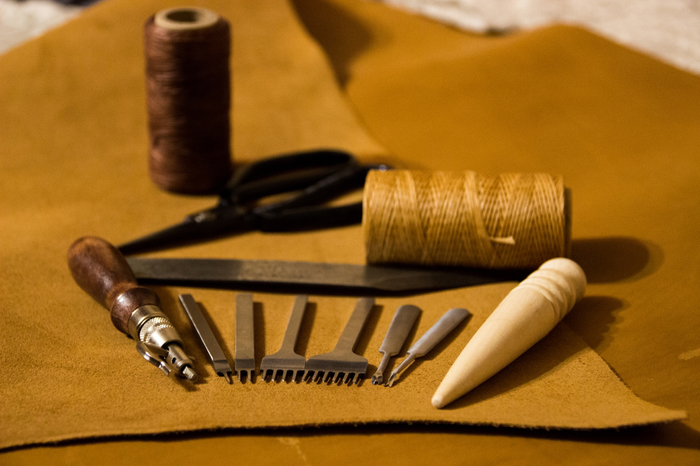 Обучение кожевничеству