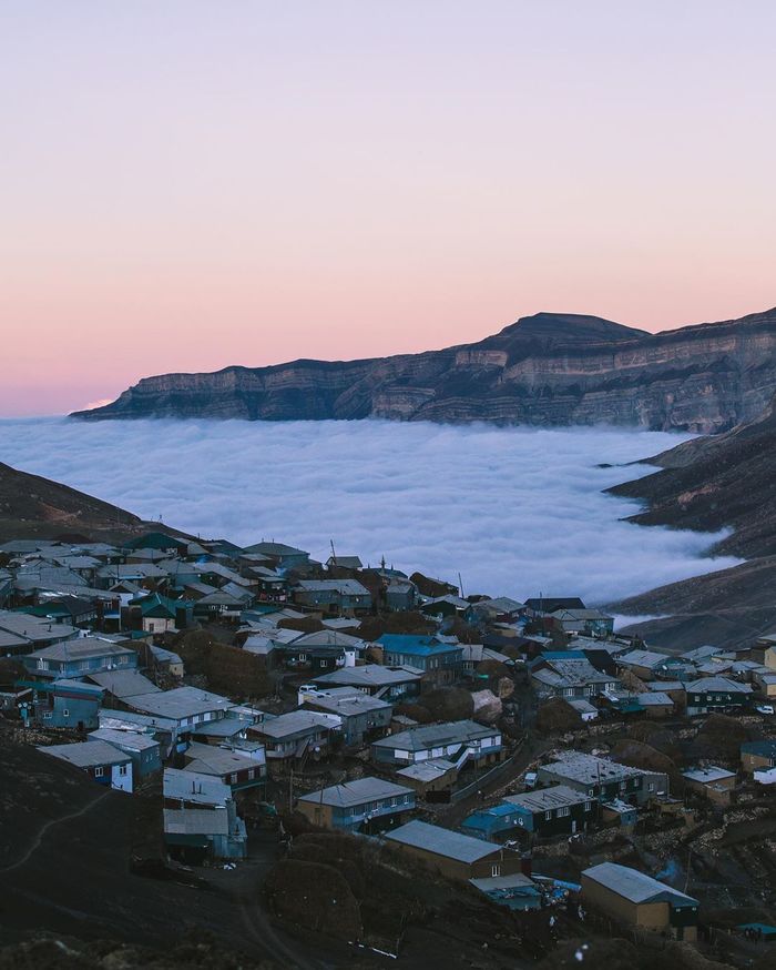 Аул Куруш, который расположен на высоте 2560м над уровнем моря. Республика Дагестан