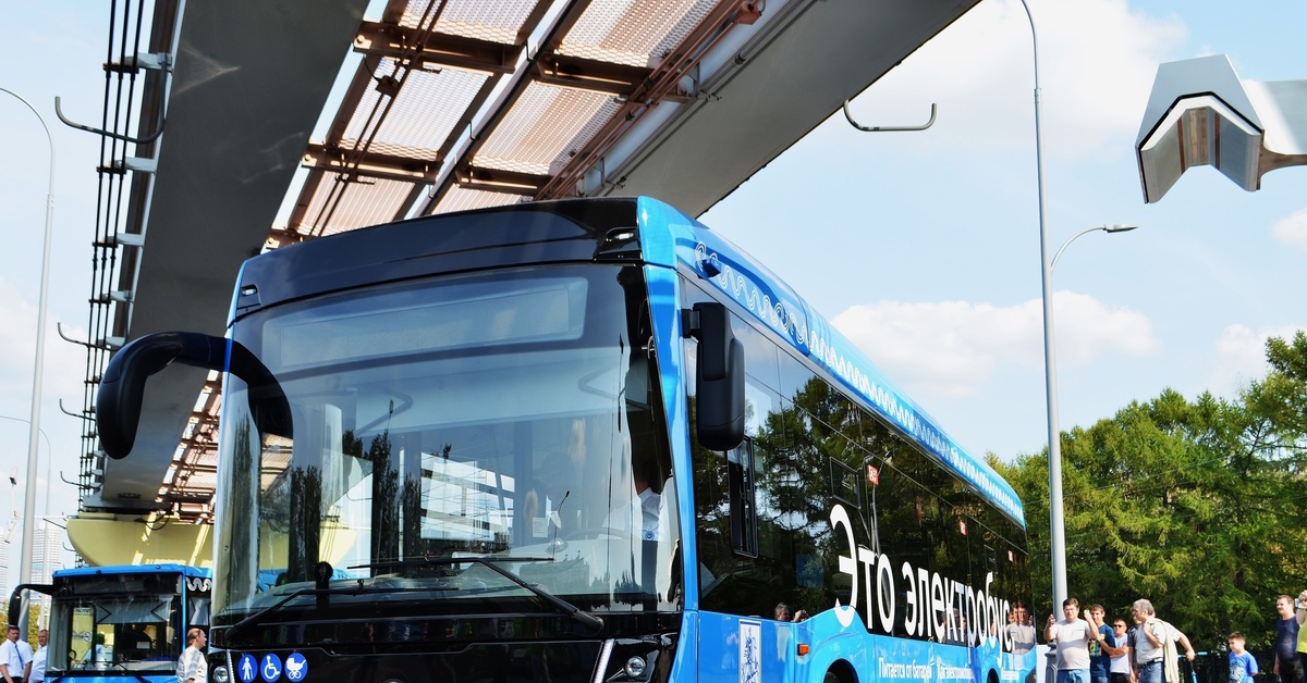 Электробус камаз зарядка. Московский автобус электробус. Электробус камаз-6282 1 43. Электробус лиаз-6274. Автобусы москва электробус.