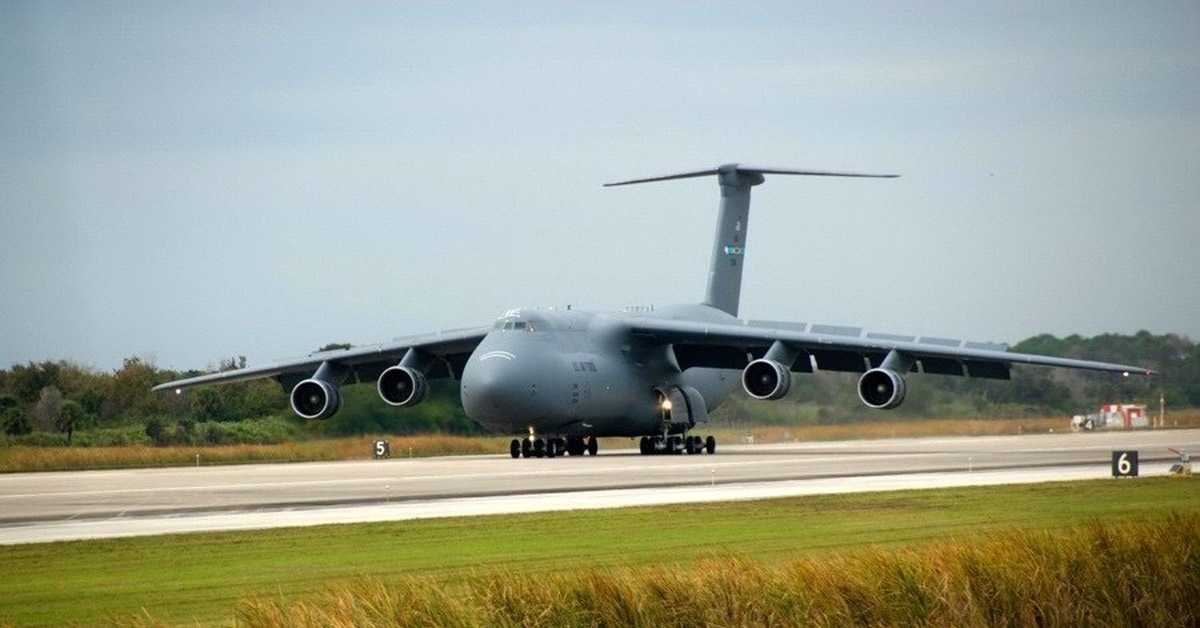 C5. C-5 Galaxy. C5 Galaxy самолет. Lockheed c-5 Galaxy. Локхид с-5а Гэлэкси.