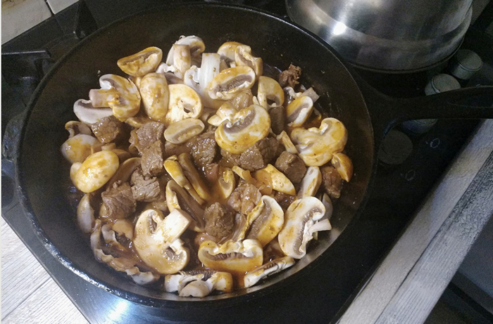 Мясо тушеное рецепт отзывы. 15894886301100246494. Мясо тушеное рецепт отзывы фото. Мясо тушеное рецепт отзывы-15894886301100246494. картинка Мясо тушеное рецепт отзывы. картинка 15894886301100246494. Дочка не может без мяса, поэтому дома готовлю ей его сейчас тушеным, но с предварительным маринованием.