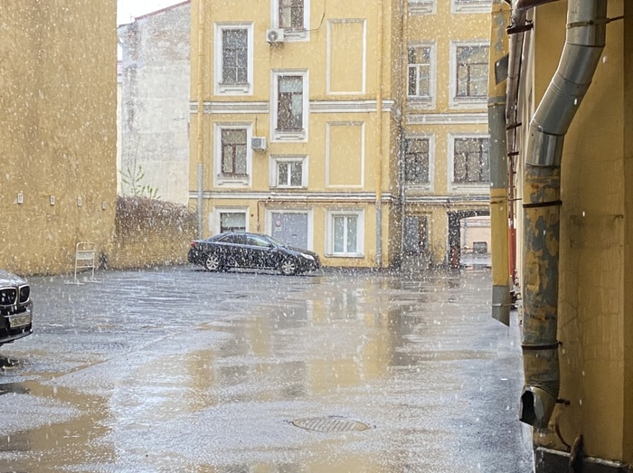 Снежное утро в Питере сегодня