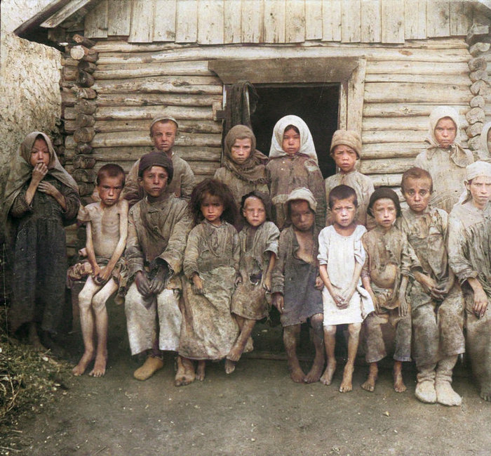 Как жил простой народ в Царской России. Колоризация дореволюционных ч/б фотографий Колоризация, Фотография, Российская империя, История России, Неравенство, Длиннопост Как жил простой народ в Царской России. Колоризация дореволюционных ч/б фотографий Колоризация, Фотография, Российская империя, История России, Неравенство, Длиннопост