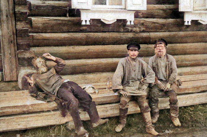 Как жил простой народ в Царской России. Колоризация дореволюционных ч/б фотографий Колоризация, Фотография, Российская империя, История России, Неравенство, Длиннопост Как жил простой народ в Царской России. Колоризация дореволюционных ч/б фотографий Колоризация, Фотография, Российская империя, История России, Неравенство, Длиннопост