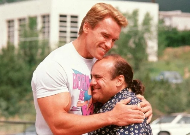 Близнецы: интересные факты о любимом фильме Арнольда Шварценеггера Фильмы, Близнецы, Арнольд Шварценеггер, Дэнни ДеВито, Livejournal, Актеры, Длиннопост Близнецы: интересные факты о любимом фильме Арнольда Шварценеггера Фильмы, Близнецы, Арнольд Шварценеггер, Дэнни ДеВито, Livejournal, Актеры, Длиннопост