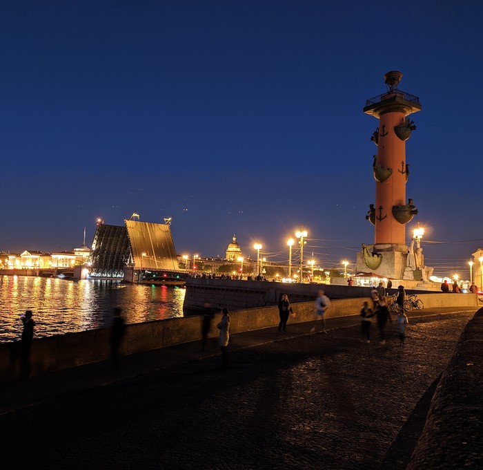 Опоздал на мосты