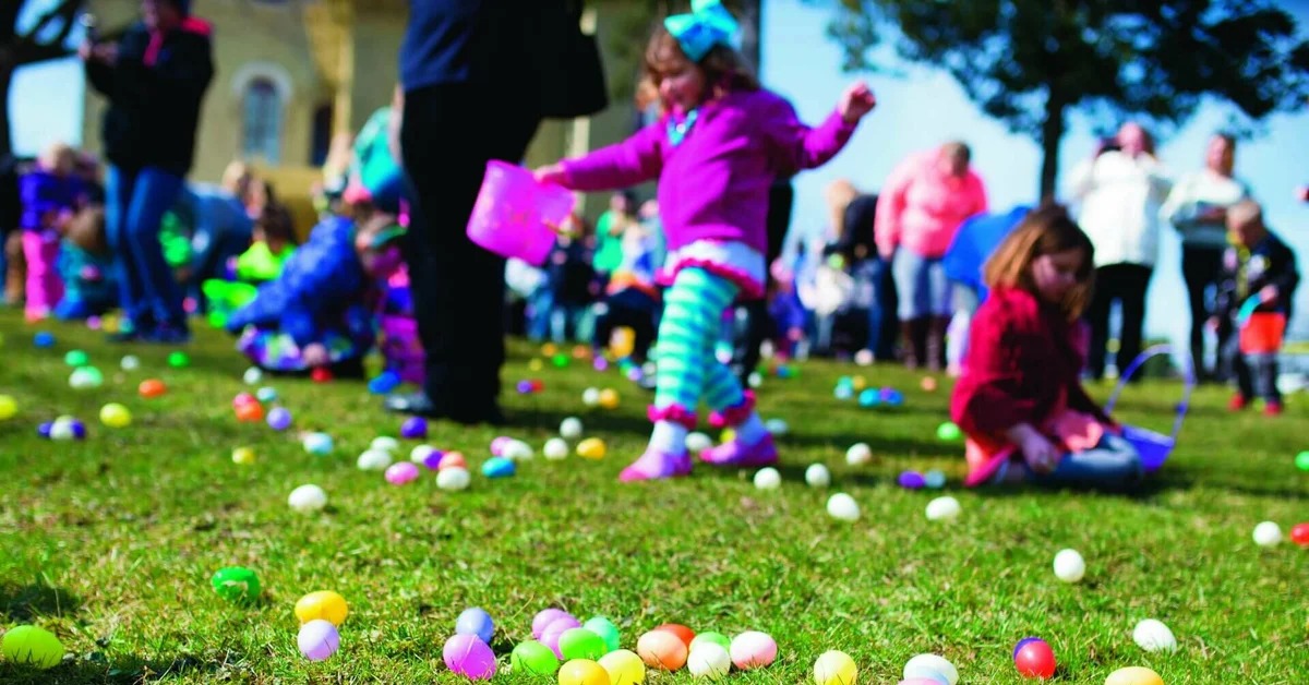 Яйца в сша. Easter Egg Hunt традиции. Развлечения на Пасху. Пасха в Америке. Пасха в Британии.