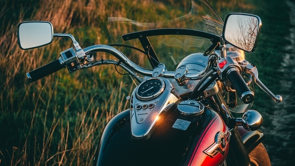   - Kawasaki VN 800, 1997 .