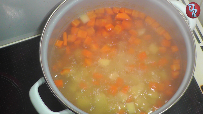 Постный борщ с килькой Еда, Борщ, Рецепт, Вкусно, Суп, Кулинария, Кухня, Рыба, Длиннопост