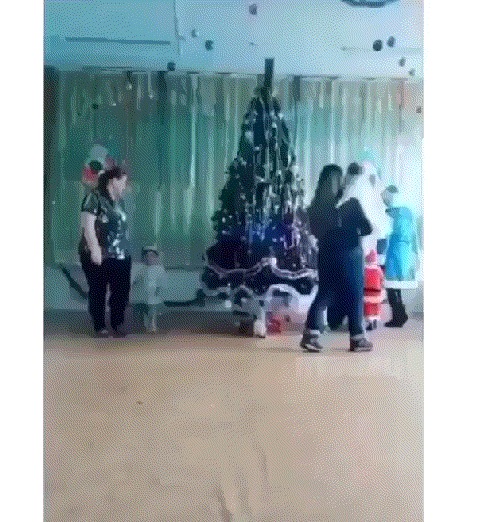 Новогоднего вам в ленту! Новогодняя елка, Дети, Юмор, Гифка, Заяц