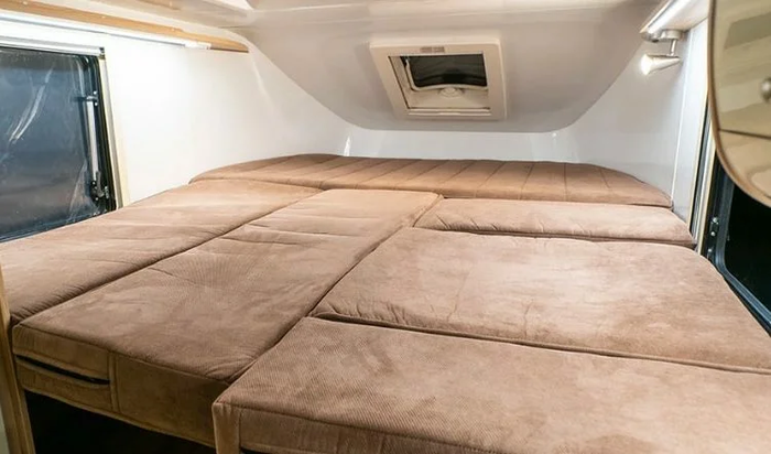 Движок от ауди в ниву. 1595333820154978900. Движок от ауди в ниву фото. Движок от ауди в ниву-1595333820154978900. картинка Движок от ауди в ниву. картинка 1595333820154978900. И так. Продолжаю процесс. Вчера был наконец то получен метал. Заказывал лист 450x450 6мм. Оказалось с этим в Питере небольшая проблема. Но она была решена. Был куплен маховик в сборе. Продавец утверждал,что он от дизельного мотора. На деле оказался от бензинового. Вернул обратно. Завтра забираю другой. Именно с дизеля от ауди 1z мотор. Плита переходная была вырезана,подогнана и состыкована с кпп от нивы. Ну вот пока вроде всё на данный момент.