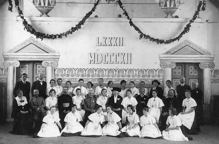 Правила жизни кисейной барышни Российская империя, История, Институт благородных девиц, Образование, Воспитание, Интересное, Копипаста, Длиннопост