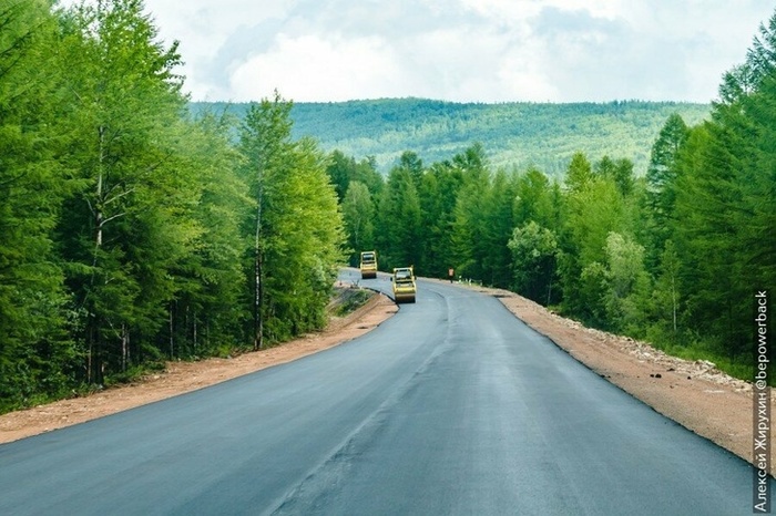 Самая грязная трасса мира Путешествие по России, Якутия, Автомобилисты, Трасса, Российские дороги, Путешествия, Дорога, Лена, Длиннопост